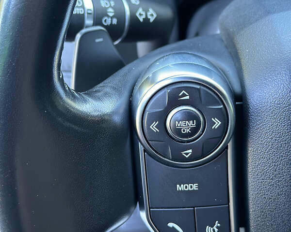 Ленд Ровер Дискавери 2017 в Ужгороде на Automoto.ua Серый Ленд Ровер Дискавери, объемом двигателя 2.99 л и пробегом 120 тыс. км за 37000 $, фото 27 на Automoto.ua