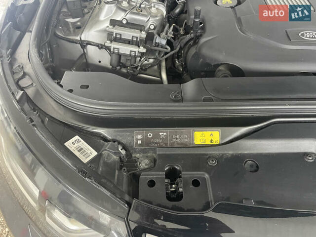 Серый Ленд Ровер Дискавери, объемом двигателя 2.99 л и пробегом 85 тыс. км за 33700 $, фото 20 на Automoto.ua