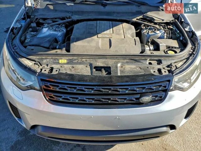 Серый Ленд Ровер Дискавери, объемом двигателя 3 л и пробегом 132 тыс. км за 7800 $, фото 11 на Automoto.ua