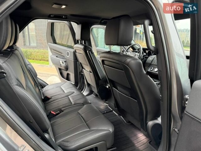 Серый Ленд Ровер Дискавери, объемом двигателя 3 л и пробегом 105 тыс. км за 29500 $, фото 21 на Automoto.ua