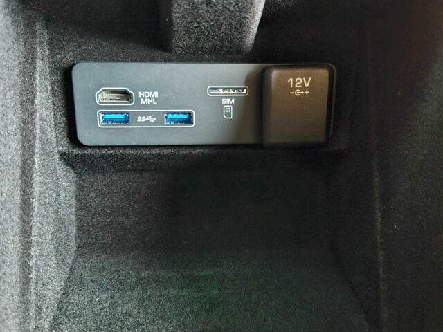 Серый Ленд Ровер Дискавери, объемом двигателя 2 л и пробегом 168 тыс. км за 19800 $, фото 10 на Automoto.ua