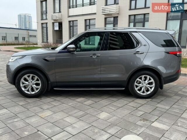 Серый Ленд Ровер Дискавери, объемом двигателя 3 л и пробегом 105 тыс. км за 29500 $, фото 2 на Automoto.ua