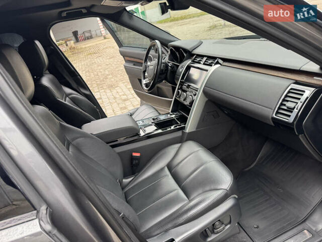 Сірий Ленд Ровер Діскавері, об'ємом двигуна 2 л та пробігом 93 тис. км за 28750 $, фото 51 на Automoto.ua