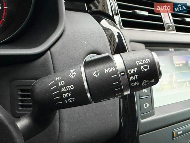 Серый Ленд Ровер Дискавери, объемом двигателя 3 л и пробегом 105 тыс. км за 29500 $, фото 35 на Automoto.ua