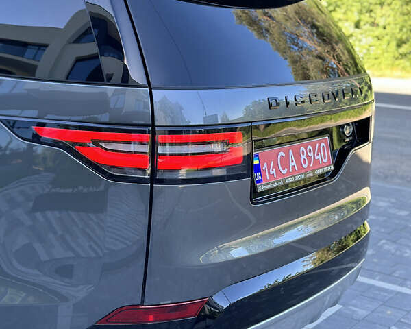 Ленд Ровер Дискавери 2017 в Ужгороде на Automoto.ua Серый Ленд Ровер Дискавери, объемом двигателя 2.99 л и пробегом 120 тыс. км за 37000 $, фото 12 на Automoto.ua