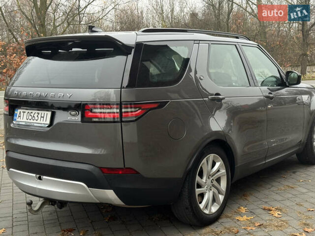 Серый Ленд Ровер Дискавери, объемом двигателя 2.99 л и пробегом 140 тыс. км за 28000 $, фото 6 на Automoto.ua