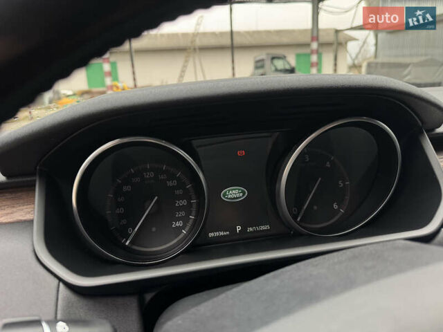 Сірий Ленд Ровер Діскавері, об'ємом двигуна 2 л та пробігом 93 тис. км за 28750 $, фото 36 на Automoto.ua