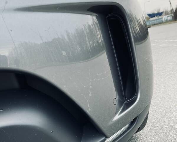 Серый Ленд Ровер Дискавери, объемом двигателя 2 л и пробегом 135 тыс. км за 26500 $, фото 22 на Automoto.ua