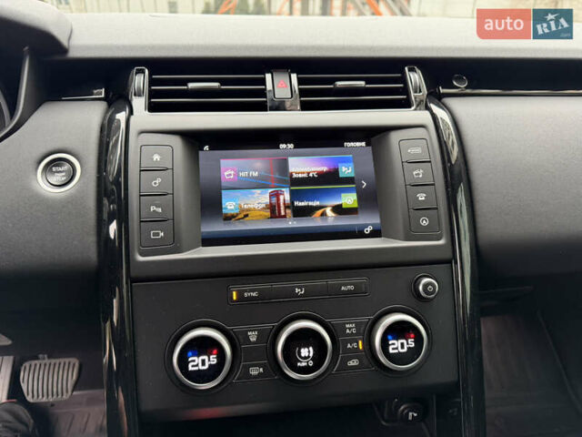 Серый Ленд Ровер Дискавери, объемом двигателя 3 л и пробегом 98 тыс. км за 29500 $, фото 31 на Automoto.ua