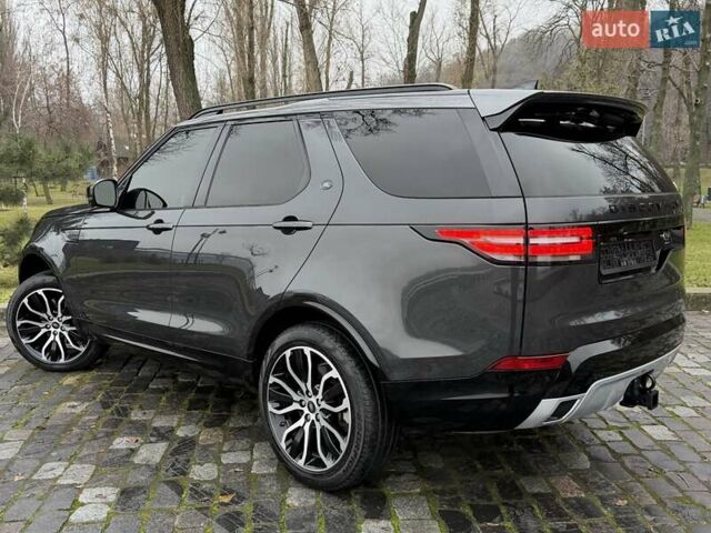 Сірий Ленд Ровер Діскавері, об'ємом двигуна 3 л та пробігом 105 тис. км за 29555 $, фото 66 на Automoto.ua