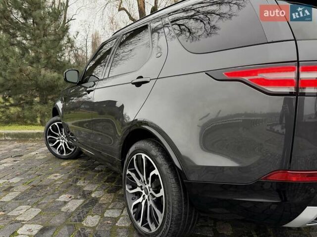 Сірий Ленд Ровер Діскавері, об'ємом двигуна 3 л та пробігом 105 тис. км за 29555 $, фото 72 на Automoto.ua