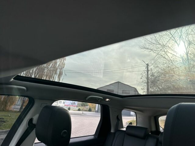 Сірий Ленд Ровер Діскавері, об'ємом двигуна 2 л та пробігом 167 тис. км за 21999 $, фото 7 на Automoto.ua