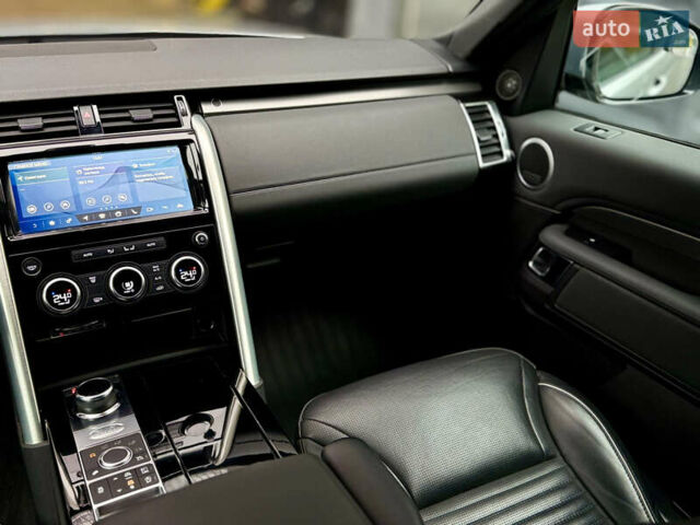 Серый Ленд Ровер Дискавери, объемом двигателя 3 л и пробегом 85 тыс. км за 35500 $, фото 23 на Automoto.ua