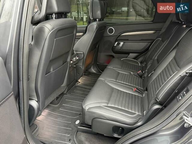 Сірий Ленд Ровер Діскавері, об'ємом двигуна 3 л та пробігом 105 тис. км за 29555 $, фото 112 на Automoto.ua