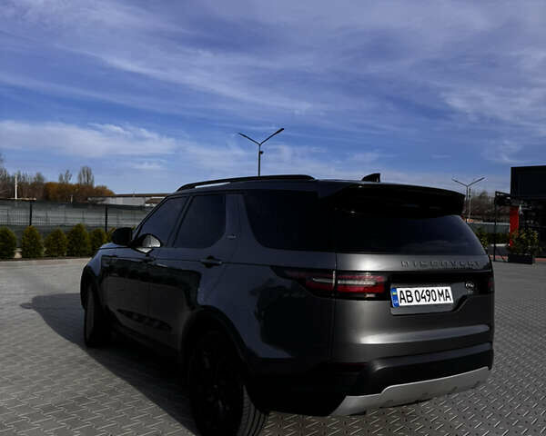 Серый Ленд Ровер Дискавери, объемом двигателя 2 л и пробегом 203 тыс. км за 23999 $, фото 20 на Automoto.ua