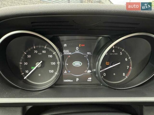 Серый Ленд Ровер Дискавери, объемом двигателя 3 л и пробегом 144 тыс. км за 22800 $, фото 16 на Automoto.ua