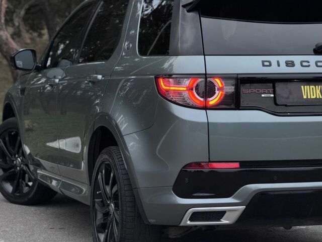 Сірий Ленд Ровер Діскавері, об'ємом двигуна 2 л та пробігом 125 тис. км за 19950 $, фото 9 на Automoto.ua