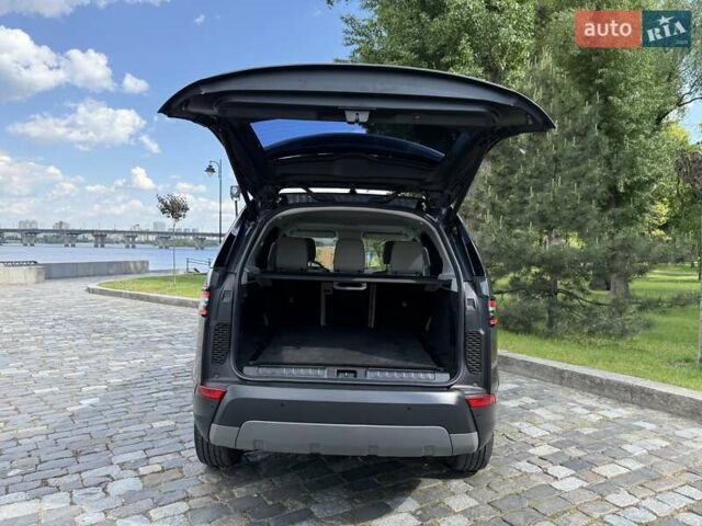 Сірий Ленд Ровер Діскавері, об'ємом двигуна 2 л та пробігом 124 тис. км за 28777 $, фото 87 на Automoto.ua