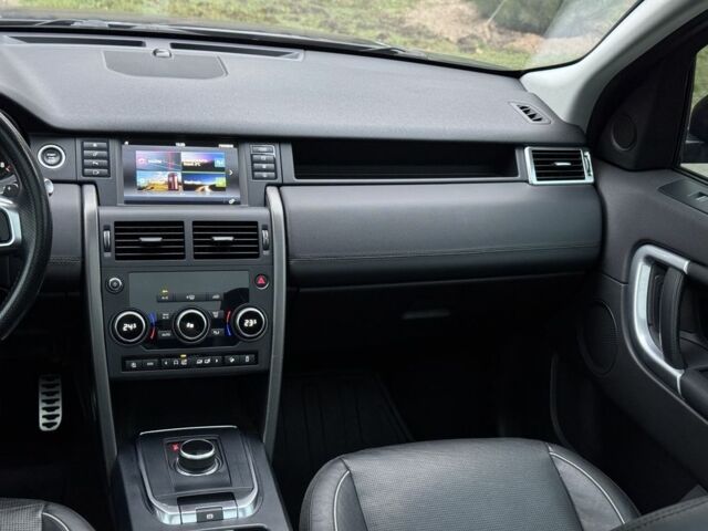 Сірий Ленд Ровер Діскавері, об'ємом двигуна 2 л та пробігом 125 тис. км за 19950 $, фото 14 на Automoto.ua