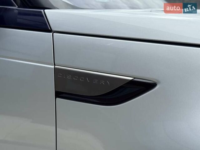 Серый Ленд Ровер Дискавери, объемом двигателя 3 л и пробегом 144 тыс. км за 22800 $, фото 4 на Automoto.ua