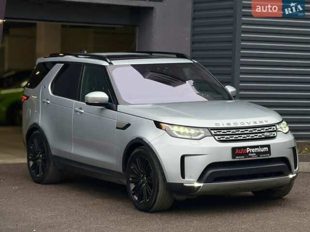 Серый Ленд Ровер Дискавери, объемом двигателя 3 л и пробегом 85 тыс. км за 35500 $, фото 4 на Automoto.ua