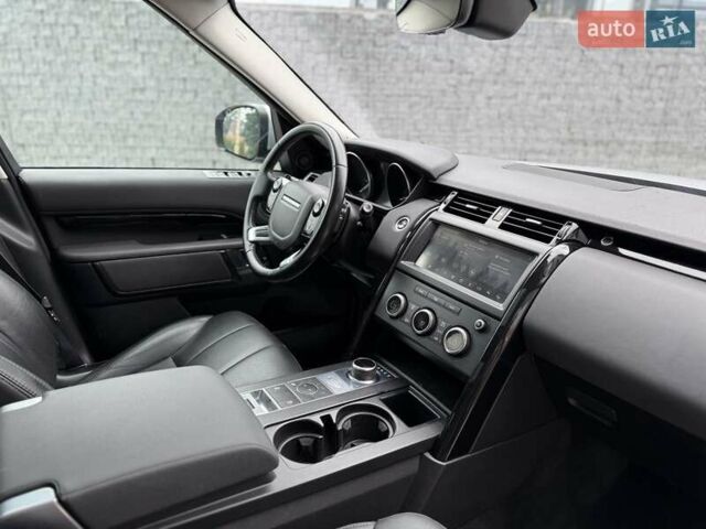 Серый Ленд Ровер Дискавери, объемом двигателя 3 л и пробегом 144 тыс. км за 22800 $, фото 9 на Automoto.ua