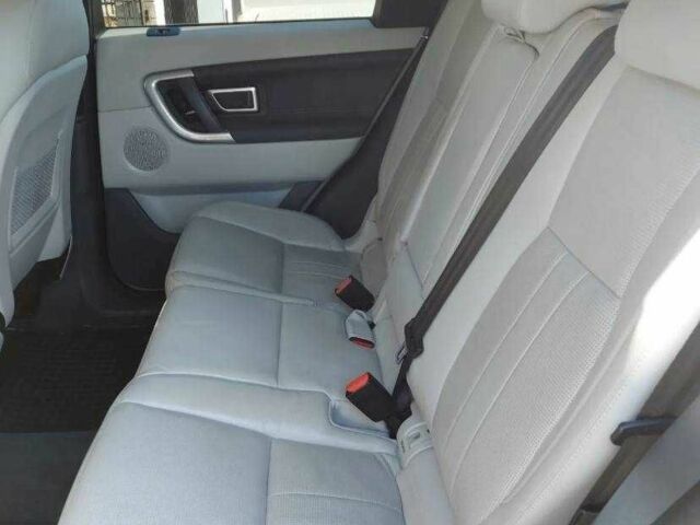 Серый Ленд Ровер Дискавери, объемом двигателя 2 л и пробегом 112 тыс. км за 9800 $, фото 8 на Automoto.ua