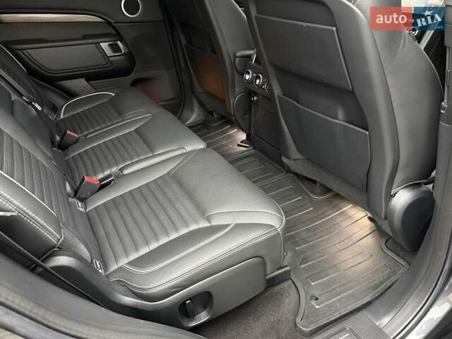 Сірий Ленд Ровер Діскавері, об'ємом двигуна 3 л та пробігом 105 тис. км за 29555 $, фото 127 на Automoto.ua