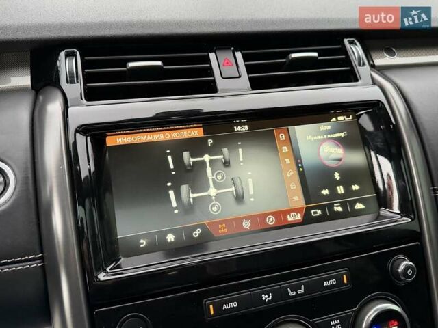 Сірий Ленд Ровер Діскавері, об'ємом двигуна 3 л та пробігом 105 тис. км за 29555 $, фото 103 на Automoto.ua