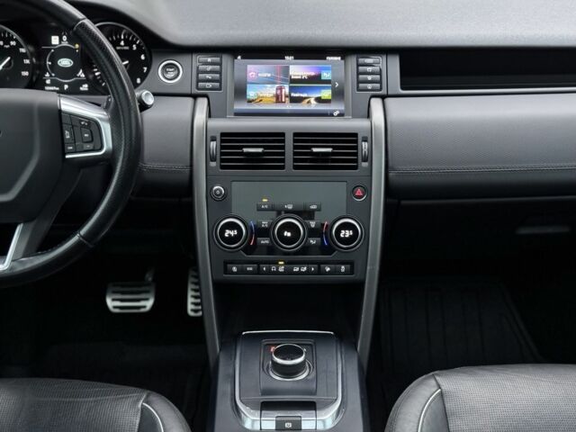 Сірий Ленд Ровер Діскавері, об'ємом двигуна 2 л та пробігом 125 тис. км за 19950 $, фото 15 на Automoto.ua