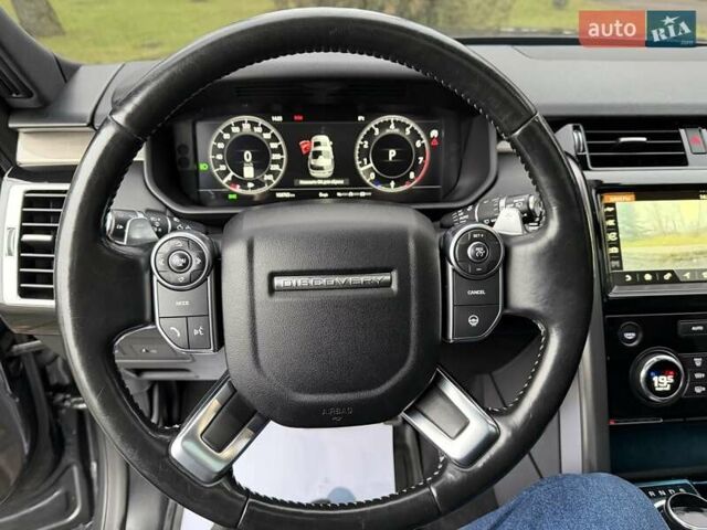 Сірий Ленд Ровер Діскавері, об'ємом двигуна 3 л та пробігом 105 тис. км за 29555 $, фото 92 на Automoto.ua