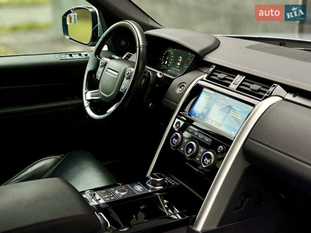 Серый Ленд Ровер Дискавери, объемом двигателя 3 л и пробегом 85 тыс. км за 35500 $, фото 20 на Automoto.ua