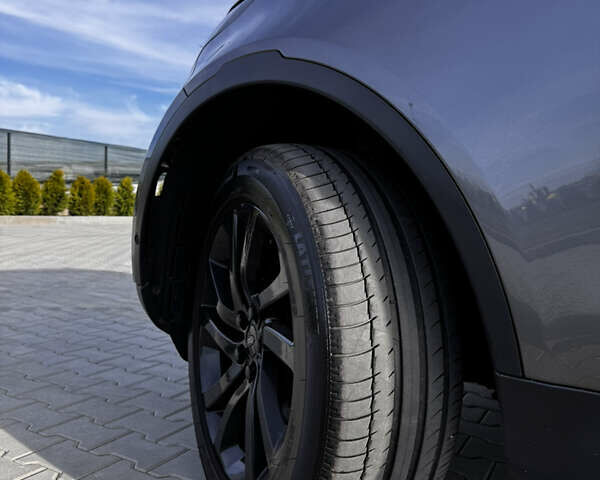 Серый Ленд Ровер Дискавери, объемом двигателя 2 л и пробегом 203 тыс. км за 23999 $, фото 17 на Automoto.ua