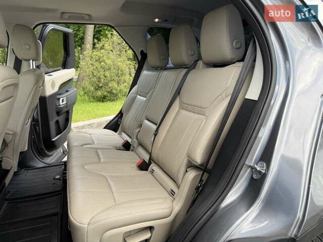 Сірий Ленд Ровер Діскавері, об'ємом двигуна 2 л та пробігом 124 тис. км за 28777 $, фото 63 на Automoto.ua