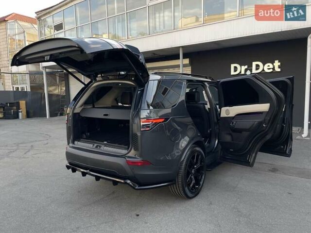 Серый Ленд Ровер Дискавери, объемом двигателя 3 л и пробегом 70 тыс. км за 37900 $, фото 43 на Automoto.ua