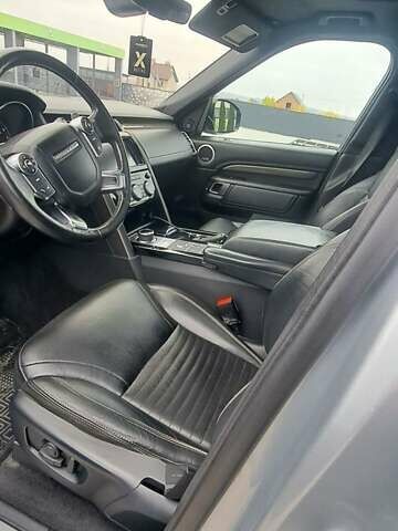 Сірий Ленд Ровер Діскавері, об'ємом двигуна 3 л та пробігом 196 тис. км за 38800 $, фото 6 на Automoto.ua