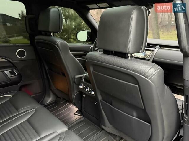 Сірий Ленд Ровер Діскавері, об'ємом двигуна 3 л та пробігом 105 тис. км за 29555 $, фото 124 на Automoto.ua