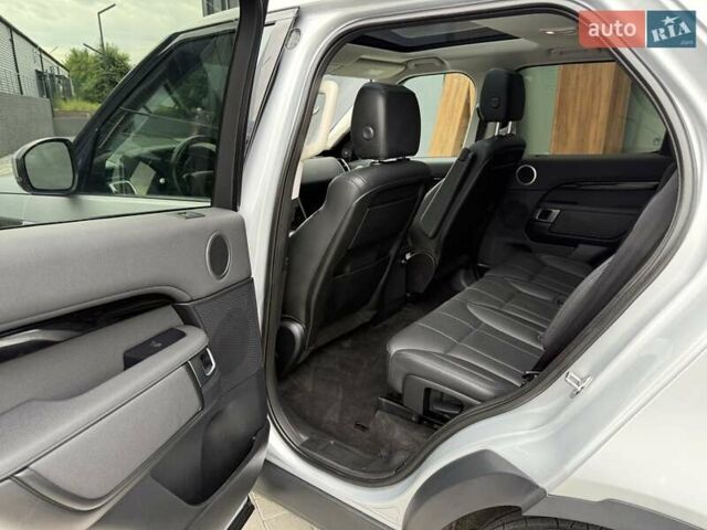 Серый Ленд Ровер Дискавери, объемом двигателя 3 л и пробегом 144 тыс. км за 22800 $, фото 15 на Automoto.ua