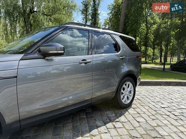 Сірий Ленд Ровер Діскавері, об'ємом двигуна 2 л та пробігом 124 тис. км за 28777 $, фото 5 на Automoto.ua