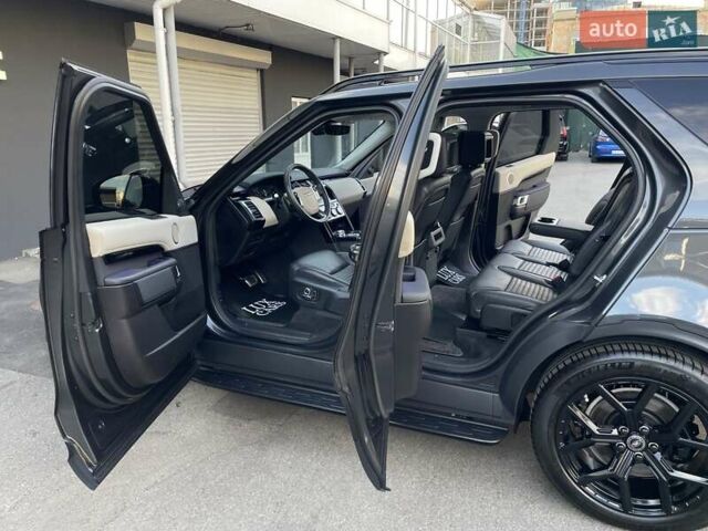 Серый Ленд Ровер Дискавери, объемом двигателя 3 л и пробегом 70 тыс. км за 37900 $, фото 39 на Automoto.ua