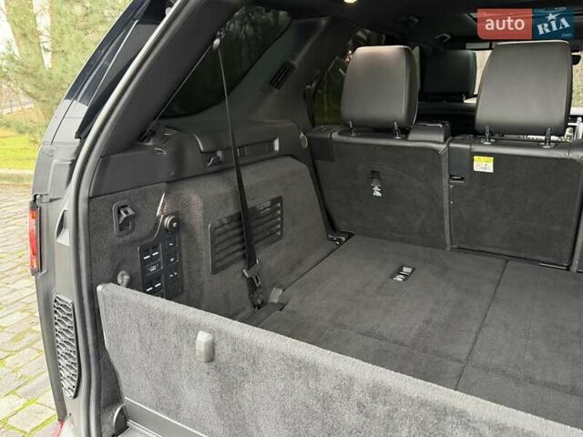 Сірий Ленд Ровер Діскавері, об'ємом двигуна 3 л та пробігом 105 тис. км за 29555 $, фото 136 на Automoto.ua