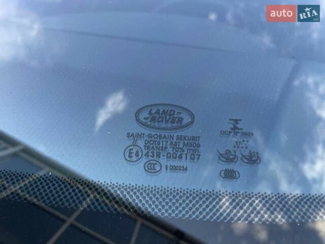 Серый Ленд Ровер Дискавери, объемом двигателя 3 л и пробегом 70 тыс. км за 37900 $, фото 31 на Automoto.ua