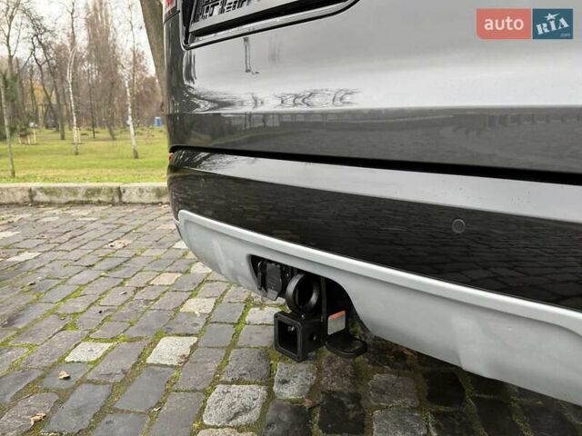 Сірий Ленд Ровер Діскавері, об'ємом двигуна 3 л та пробігом 105 тис. км за 29555 $, фото 56 на Automoto.ua