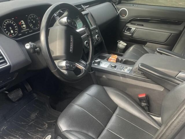 Серый Ленд Ровер Дискавери, объемом двигателя 0 л и пробегом 144 тыс. км за 30000 $, фото 3 на Automoto.ua