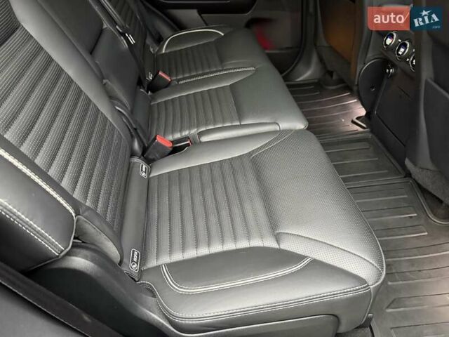 Сірий Ленд Ровер Діскавері, об'ємом двигуна 3 л та пробігом 105 тис. км за 29555 $, фото 125 на Automoto.ua