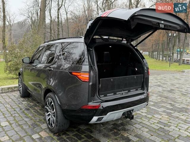 Сірий Ленд Ровер Діскавері, об'ємом двигуна 3 л та пробігом 105 тис. км за 29555 $, фото 131 на Automoto.ua