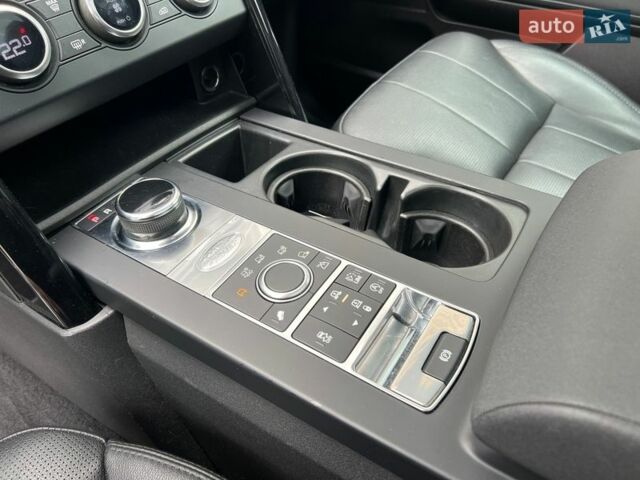 Сірий Ленд Ровер Діскавері, об'ємом двигуна 3 л та пробігом 93 тис. км за 27000 $, фото 17 на Automoto.ua