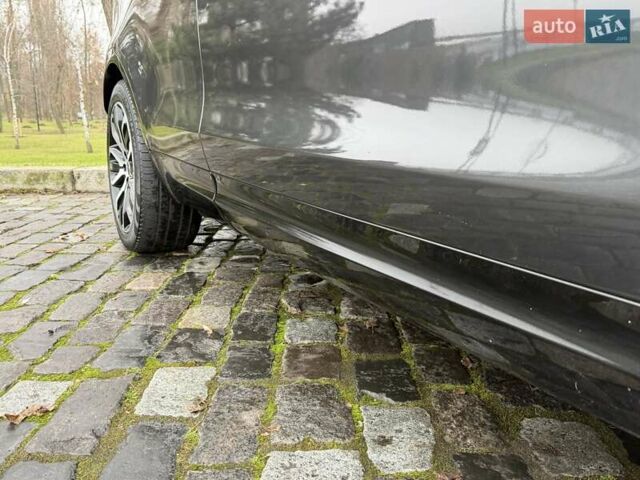 Сірий Ленд Ровер Діскавері, об'ємом двигуна 3 л та пробігом 105 тис. км за 29555 $, фото 39 на Automoto.ua