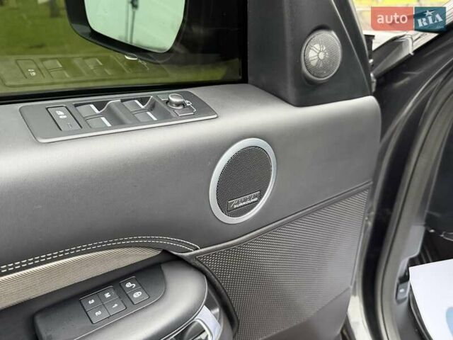 Сірий Ленд Ровер Діскавері, об'ємом двигуна 3 л та пробігом 105 тис. км за 29555 $, фото 83 на Automoto.ua