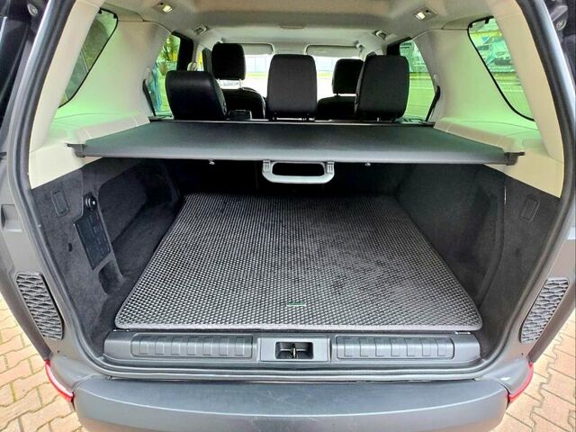 Серый Ленд Ровер Дискавери, объемом двигателя 2 л и пробегом 118 тыс. км за 32200 $, фото 9 на Automoto.ua